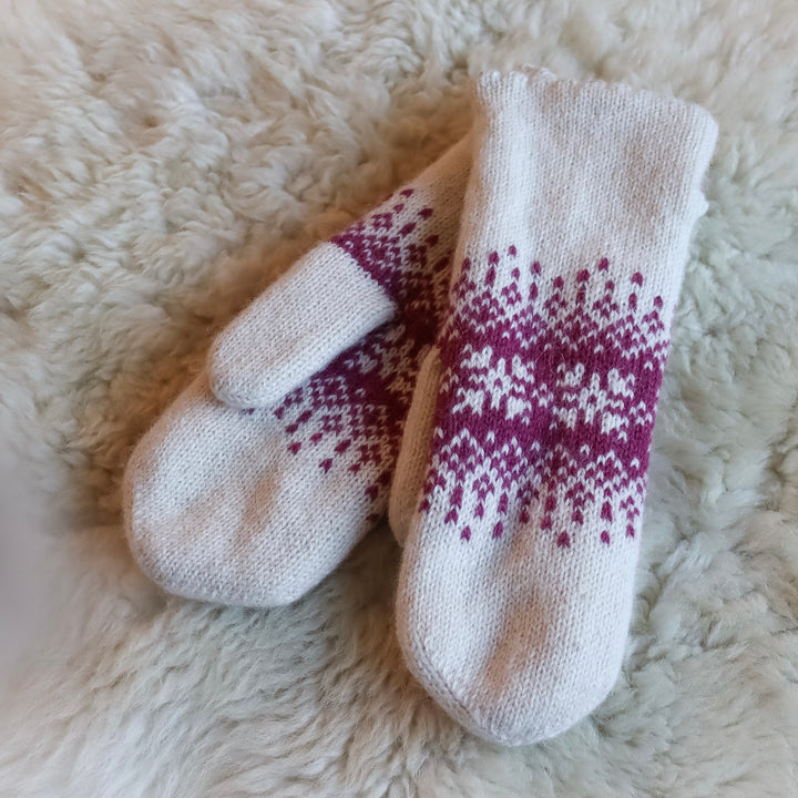 Kahekordsed mustriga käpikud