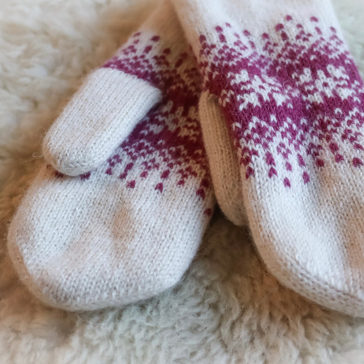 Kahekordsed mustriga käpikud